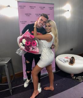 Chloe Ferry feet photo thumbnail