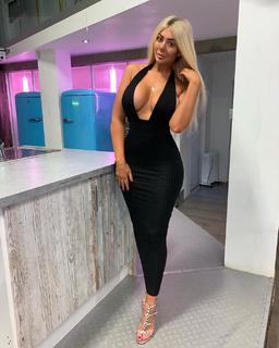 Chloe Ferry feet photo thumbnail