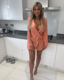 Chloe Ferry feet photo thumbnail