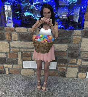 Brittney Smith feet photo thumbnail