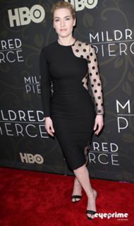 Kate Winslet feet photo thumbnail