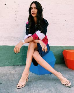 Zaira Nara feet photo thumbnail