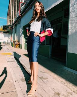 Zaira Nara feet photo thumbnail