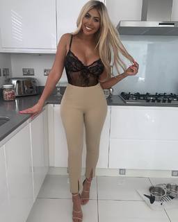 Chloe Ferry feet photo thumbnail