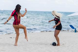 Claudia Romani feet photo thumbnail