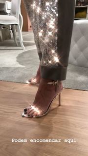 Cristina Ferreira feet photo thumbnail