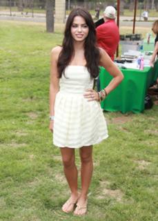 Jenna Dewan feet photo thumbnail