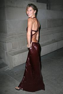 Gisele Bündchen feet photo thumbnail