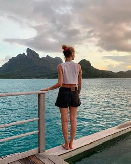 Chiara Ferragni feet photo thumbnail