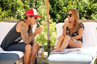 Audrina Patridge feet photo thumbnail