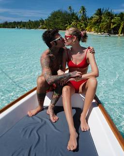 Chiara Ferragni feet photo thumbnail