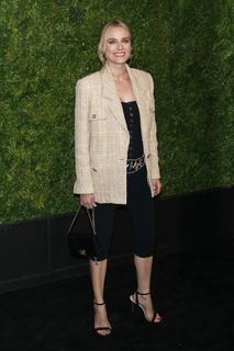 Diane Kruger feet photo thumbnail