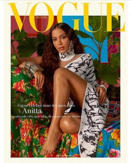 Anitta feet photo thumbnail