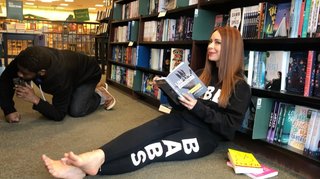 Rebecca Berardi feet photo thumbnail