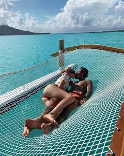 Chiara Ferragni feet photo thumbnail