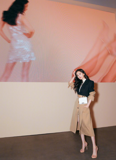 Mi Yang feet photo thumbnail