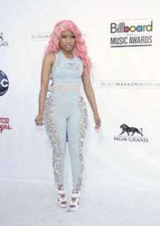 Nicki Minaj feet photo thumbnail