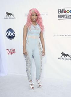 Nicki Minaj feet photo thumbnail