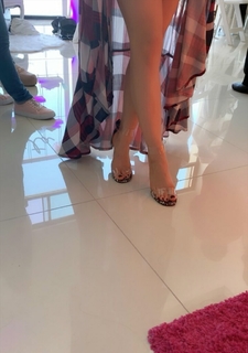 Claudia Lizaldi feet photo thumbnail