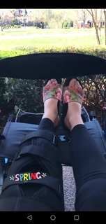 Lindsey Vonn feet photo thumbnail