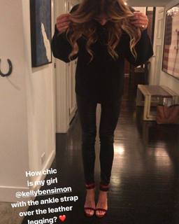 Kelly Bensimon feet photo thumbnail