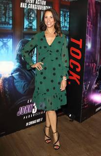 Andrea McLean feet photo thumbnail