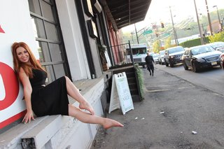 Rebecca Berardi feet photo thumbnail