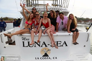 Amber Heard feet photo thumbnail