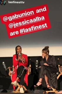 Jessica Alba feet photo thumbnail