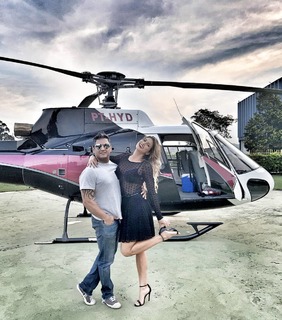 Lívia Andrade feet photo thumbnail