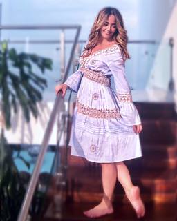 Andrea Legarreta feet photo thumbnail