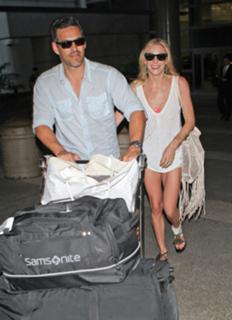 LeAnn Rimes feet photo thumbnail