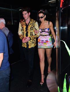 Dua Lipa feet photo thumbnail