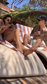 Madison Reed feet photo thumbnail