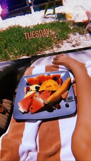 Madison Reed feet photo thumbnail