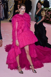 Doutzen Kroes feet photo thumbnail