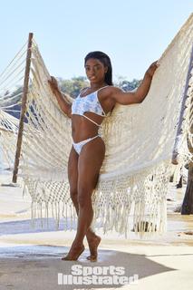 Simone Biles feet photo thumbnail