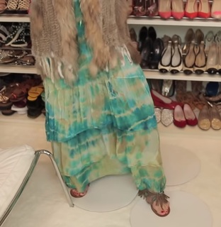 Adriane Galisteu feet photo thumbnail