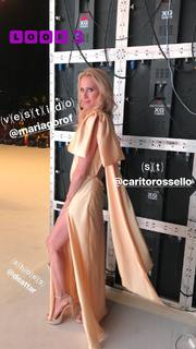 Julieta Prandi feet photo thumbnail