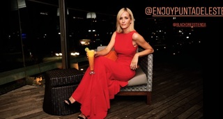 Julieta Prandi feet photo thumbnail