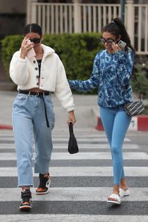 Chantel Jeffries feet photo thumbnail