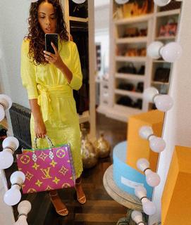 Rochelle Humes feet photo thumbnail