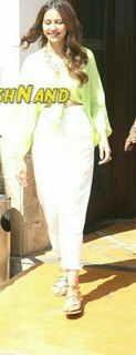 Rakul Preet Singh feet photo thumbnail