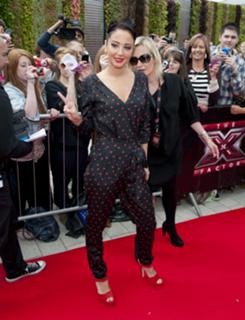 Tulisa feet photo thumbnail