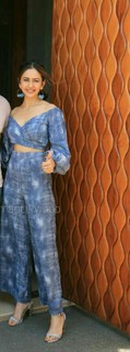 Rakul Preet Singh feet photo thumbnail