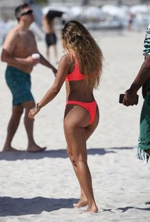 Karrueche Tran feet photo thumbnail