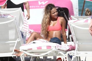 Karrueche Tran feet photo thumbnail