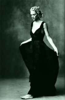 Uma Thurman feet photo thumbnail