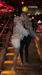 Jilly Anais feet photo thumbnail