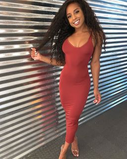 Qimmah Russo feet photo thumbnail